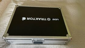 Kontroler Native Intruments S8 + originální case - 7
