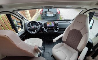 Obytný vůz Burstner Lyseo TD 690G Harmony, nadst. výbava - 7