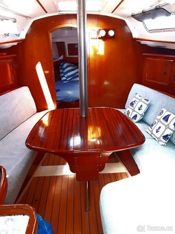 Plachetnice Beneteau Oceanis 331 Victoria - 7