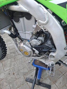 Kawasaki kxf450 - 7
