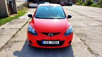 mazda 2 1.3 Najeto 95000 ( velmi pekny stav ) - 7