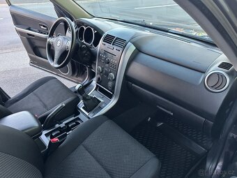 Suzuki Grand Vitara 2.4i Comfort benzín 124kw - 7