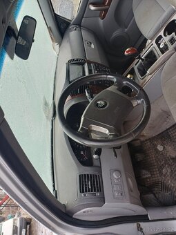 Kia Sorento 2.5 CRDi - 7