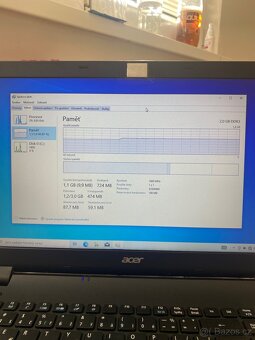 Acer Černý N15W4 Notebook - 7