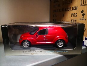 1:18 Autoart, Corvette, Holden, Chrysler - 7