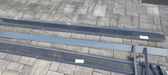 Parapety antracit - 7