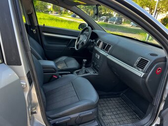 Prodám Opel Vectra 1.9TDCI 74KW Rok 2008 Stk do 7/2026 - 7