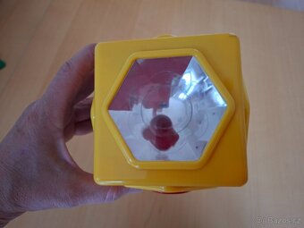 Interaktivní kostka pro batolata, 10cm - 7