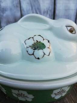 Retro porcelánová dóza, králík. - 7