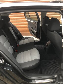 Škoda Superb 2.0 tdi - 7