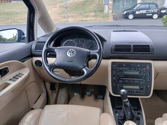 Volkswagen Sharan 1.9 TDi 85kW KŮŽE - 7