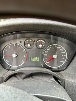 Ford Focus 1.6 74kW rv. 2006 STK 09/26 - 7