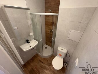 Pronájem bytu 1+kk, 33 m², ul. Husova, Náměšť nad Oslavou - 7