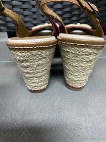Tamaris Boty na klinku, sandalky velikost 39 nove - 7