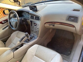 Volvo S60 2,5T awd 154kw LPG - 7