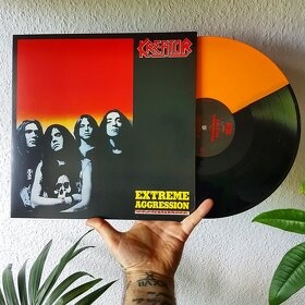 Kreator - Under The Guillotine - 7