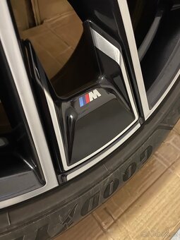 Original sada BMW I4 / 4 G26 styl. 858m 245/45/18 95% - 7