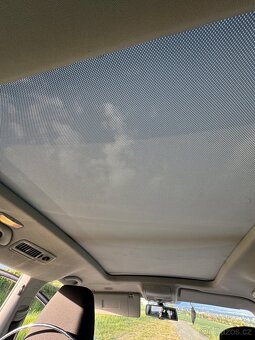 VW Sharan - 7