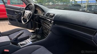 BMW řady 5 E39 520i (125 kW) - 7