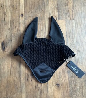 Podsedlova decka Equestrian Stockholm cerna DL - 7
