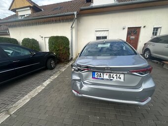 Toyota Corolla 2023 | 1.5L Benzín | 92 kW | 21 043 km | Aut - 7
