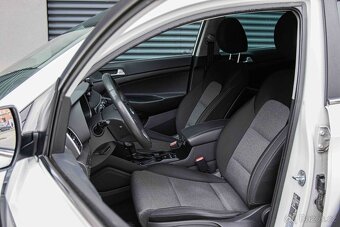 Hyundai Tucson 1.6 T-GDi Style A/T 4x4 - 7