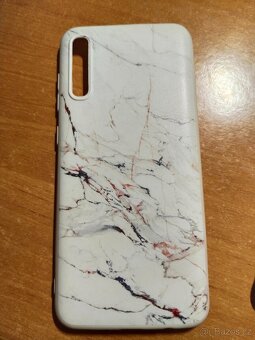 Prodám Samsung Galaxy A70 - 7