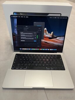 MacBook Pro 14" - M1 Pro/16 GB RAM / 512 GB - 7