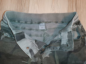 Dámské maskáčové džíny Italská móda - vel. M - 7