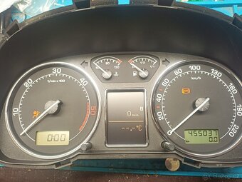 Výměna LCD Maxidot Displejů a Klíče VW - 7