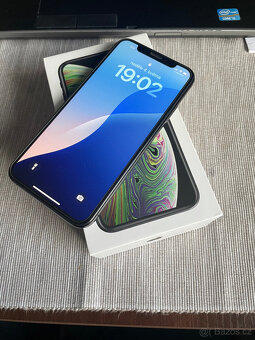 iPhone Xs Space Gray 64GB - 7