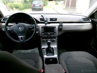 Passat Combi 2,0TDi Comfortline,NAVI, AUT.KLIMA - 7