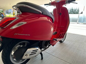 Vespa Primavera 125 3VIE - 7