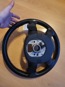 Volant A8 - 7