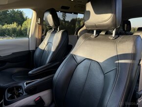 Chrysler Pacifica 2022 radar záruka nebourané DPH - 7