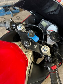 Yamaha r6 - 7