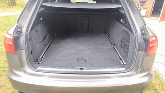 AUDI A6 - 7