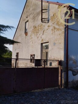 RD Předhradí, CP 489 m2, dvůr, dvougenerační, podkroví, k... - 7