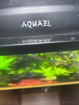 Akvárium včetně skříňky a filtru - 7