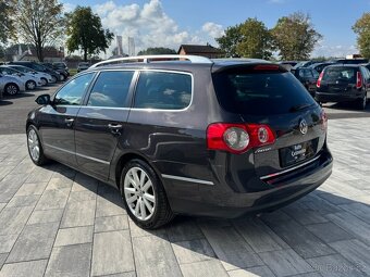 Volkswagen Passat HIGHLINE 2.0 TDI DSG 103kW - 7
