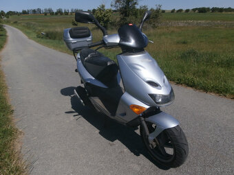 Aprilia SR 125 sporter - 7
