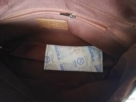 Nové s visačkou - Crossbody kabelka hnědá BPC - 7