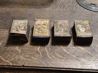 Staré německé krabičky od sirek, zápalky. - 7