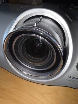 Projektor Hitachi PJ-TX 100 - 7