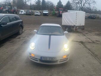 Porsche 911 carrera 997 - 7