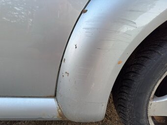 VW New Beetle - 7