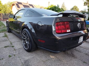 Prodám Ford Mustang r.v. 2007,4.0 V6 - 7