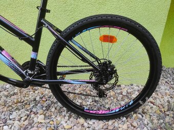 Značkové dívčí (dámské) kolo Rock Machine 26"/16" DISC - 7