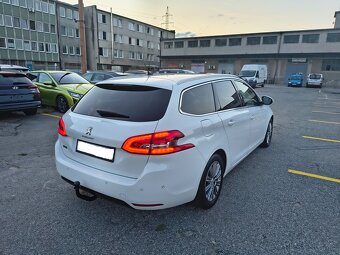 2021_PEUGEOT 308 combi HDI_VIRTUAL KOKPIT_209.000Kč netto_ - 7