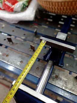 Svěrák Heuer front - 7